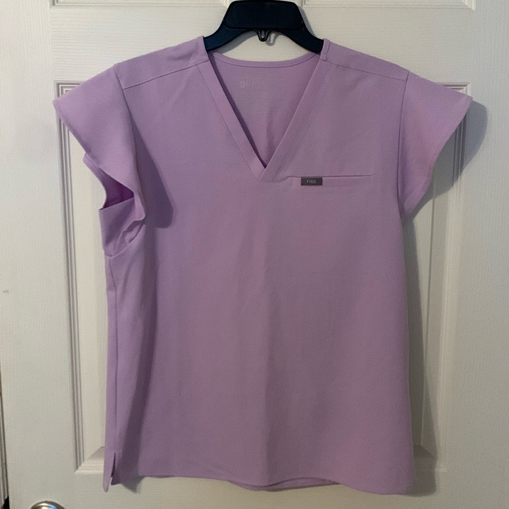 Figs Women's Natal Flutter Sleeve Scrub Top